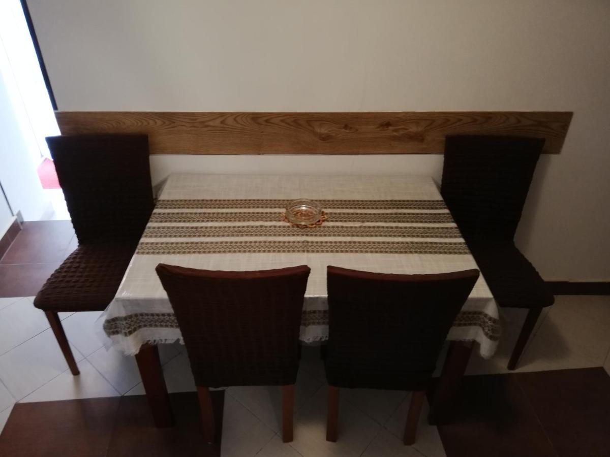 Apartman Cvita Tkon Luaran gambar